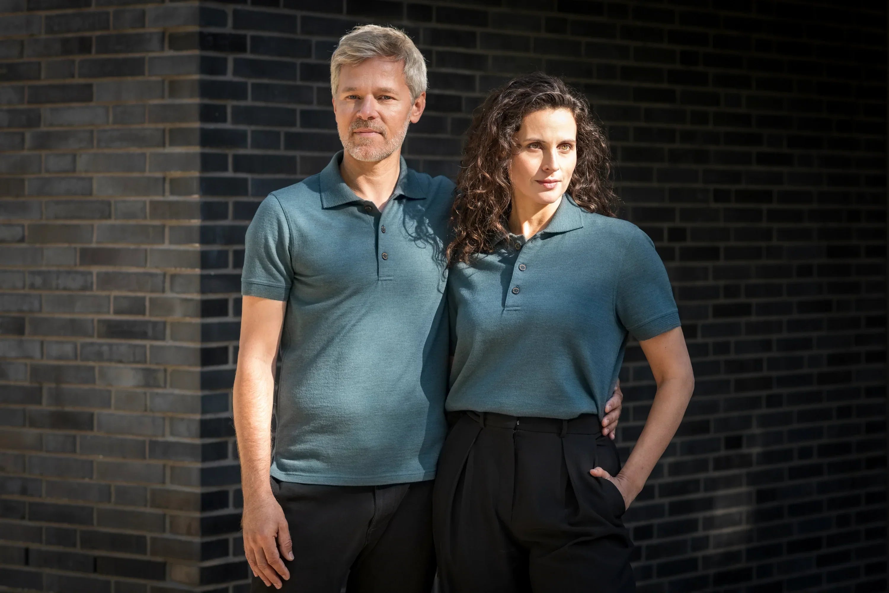 Neu zum Frühling: Polo Petrol Kurzarm