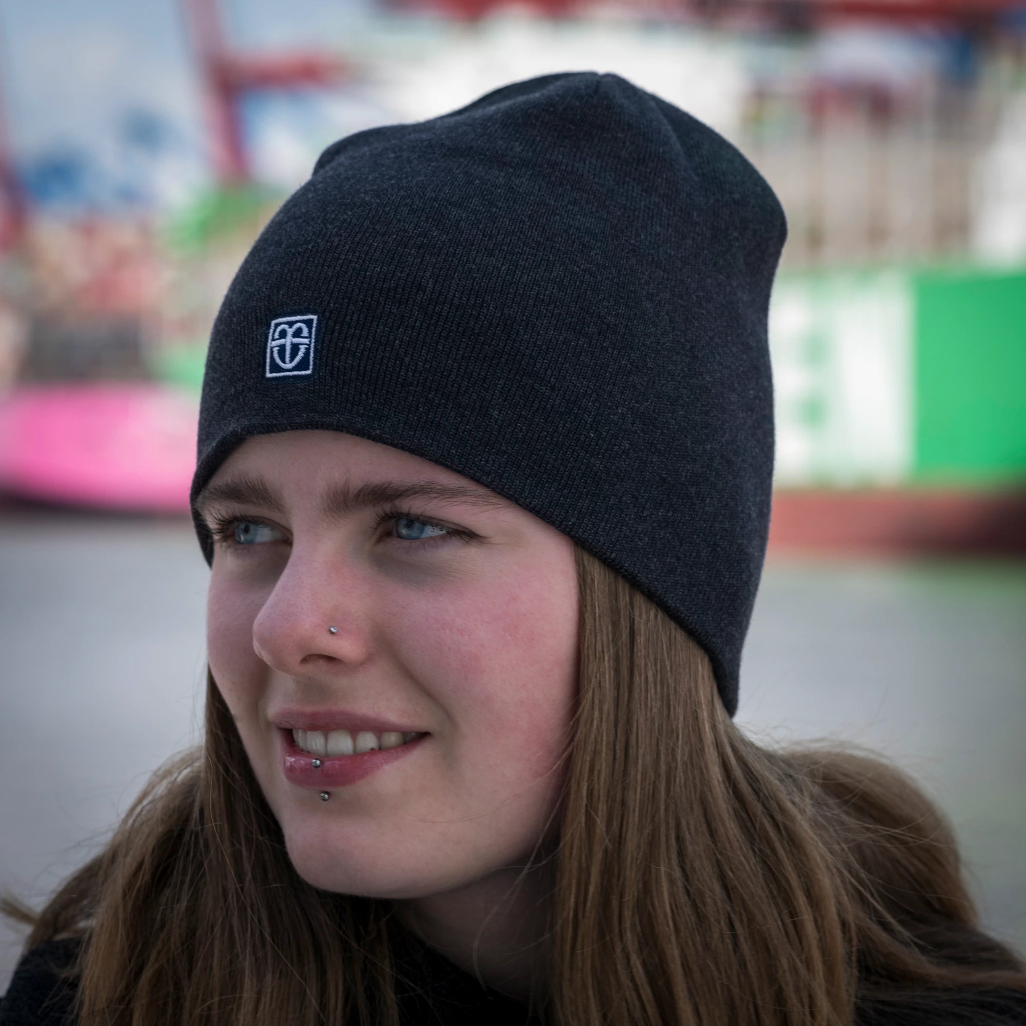 Feine Mütze glatt