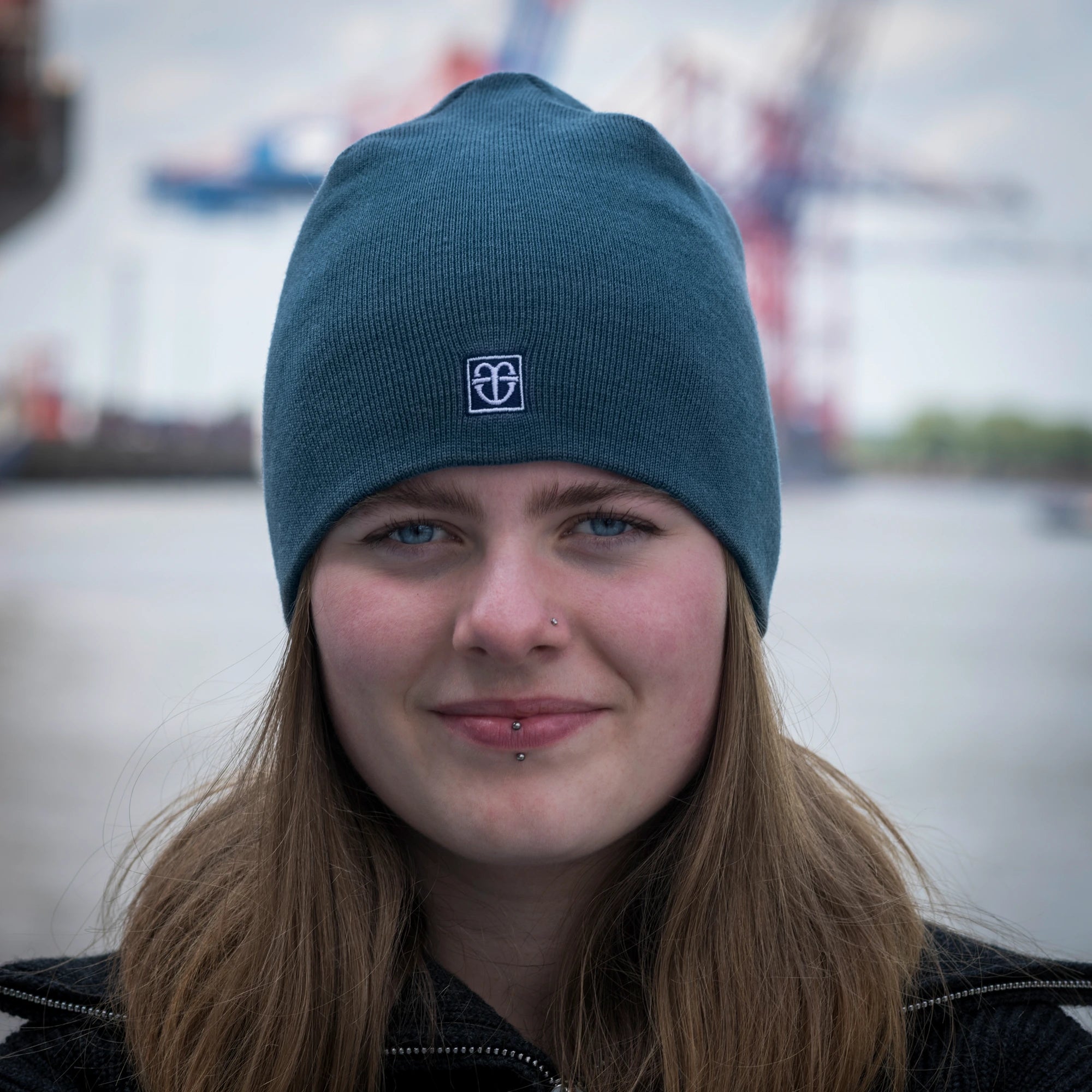 Feine Mütze glatt