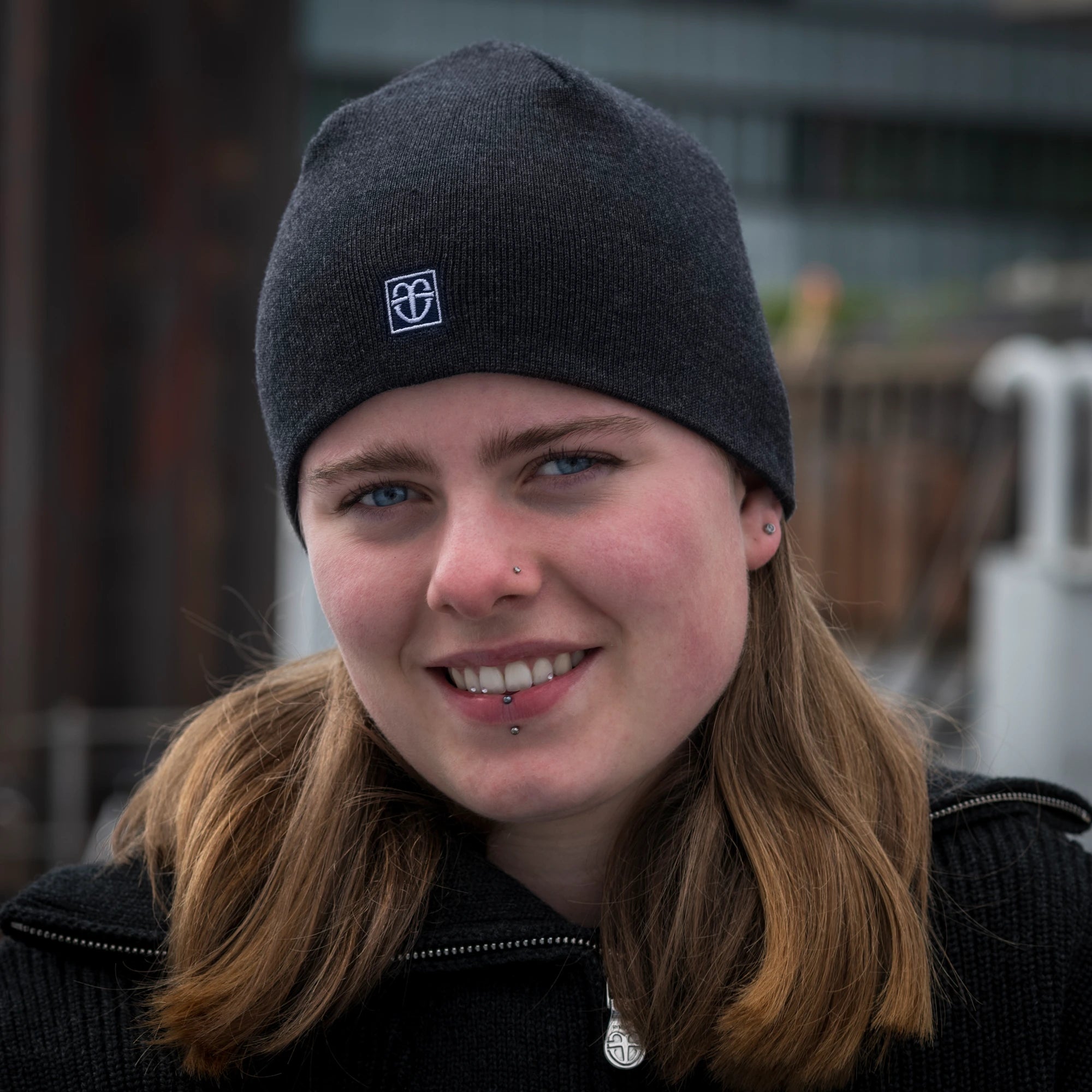 Feine Mütze glatt