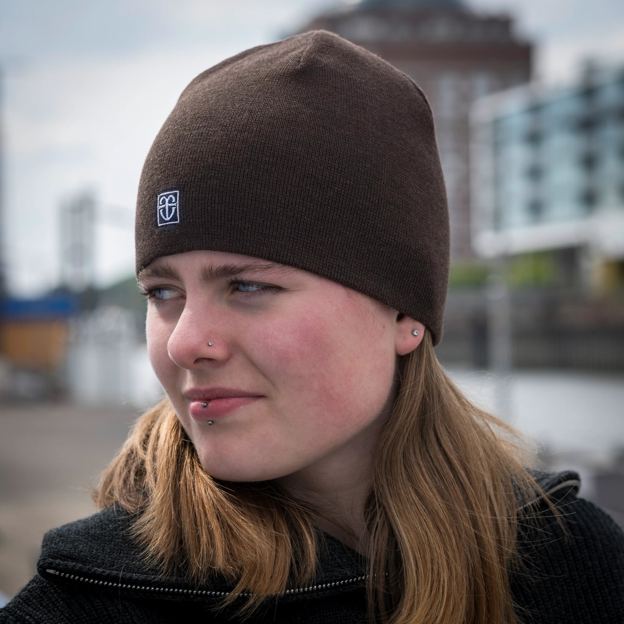 Feine Mütze glatt