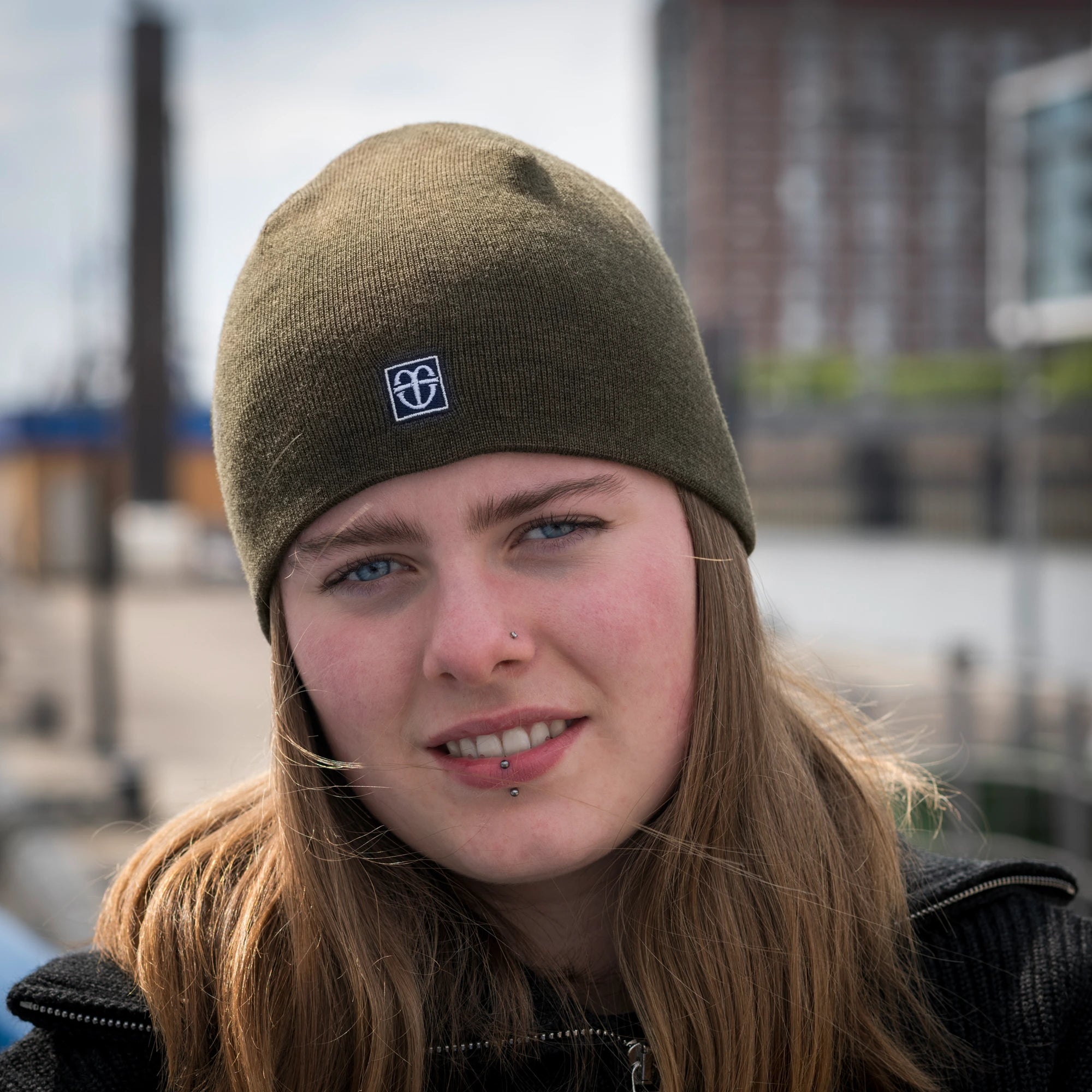 Feine Mütze glatt