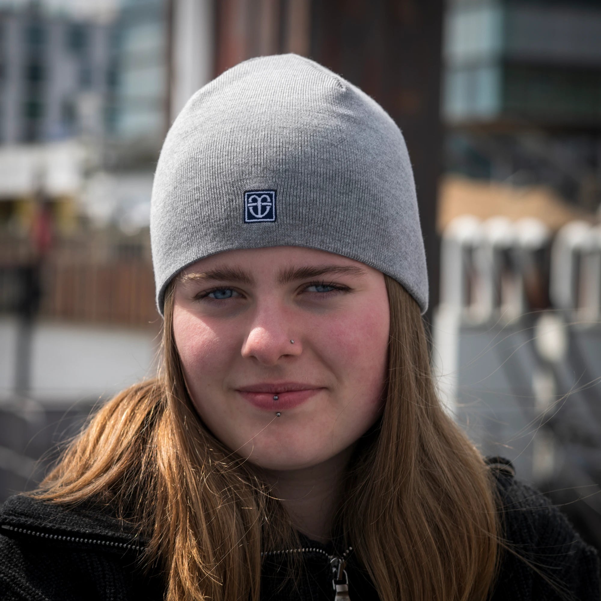 Feine Mütze glatt