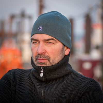Feine Mütze glatt