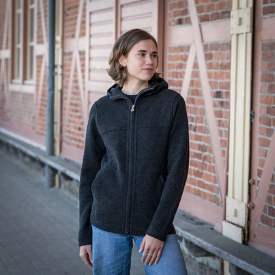 Jacke leicht mit Kapuze